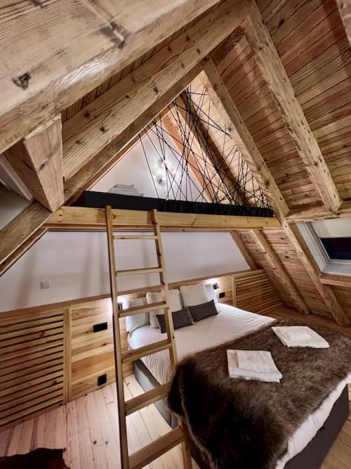Muntanyo Luxury Lodge Con Sauna, Parking Y Guardaesquis En Ruda Tredos Luaran gambar
