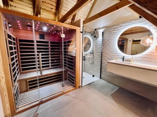 Muntanyo Luxury Lodge Con Sauna, Parking Y Guardaesquis En Ruda Tredos Luaran gambar