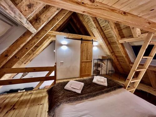 Muntanyo Luxury Lodge Con Sauna, Parking Y Guardaesquis En Ruda Tredos Luaran gambar
