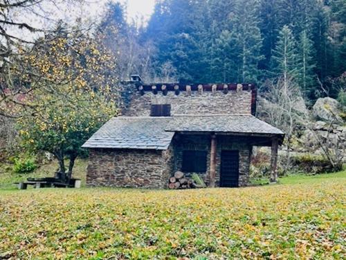 Muntanyo Luxury Lodge Con Sauna, Parking Y Guardaesquis En Ruda Tredos Luaran gambar