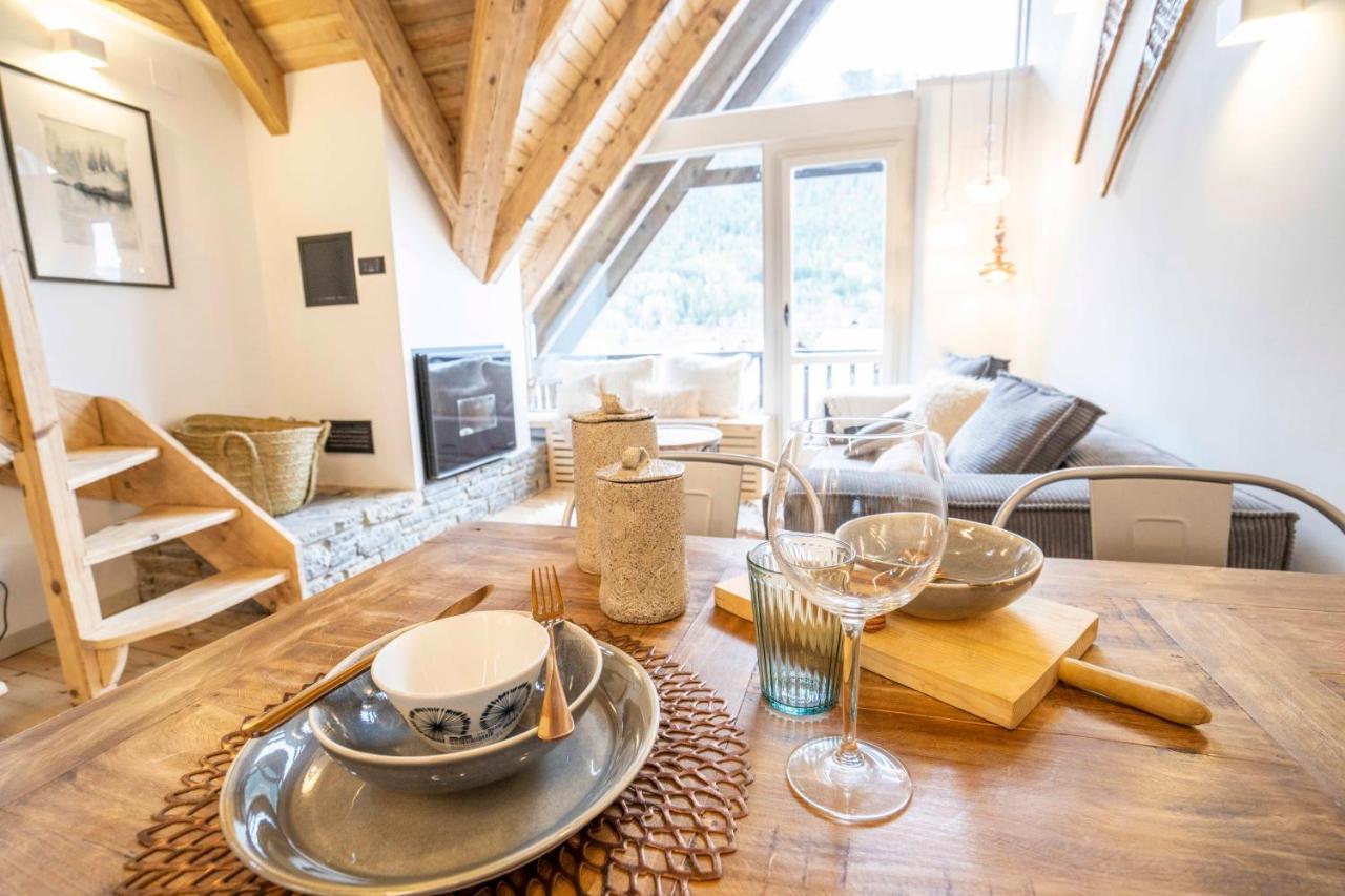 Muntanyo Luxury Lodge Con Sauna, Parking Y Guardaesquis En Ruda Tredos Luaran gambar